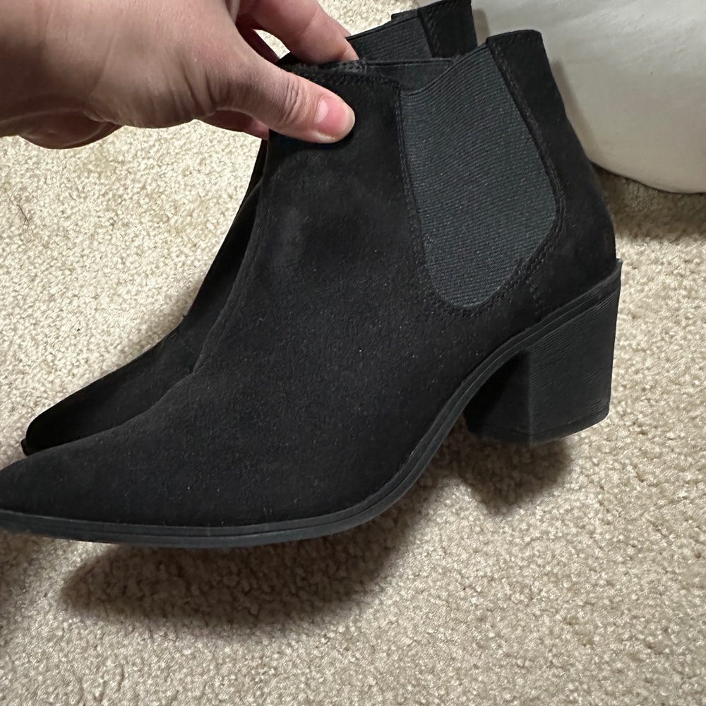 H&M Black Chelsea Ankle Boots with Suede Finish